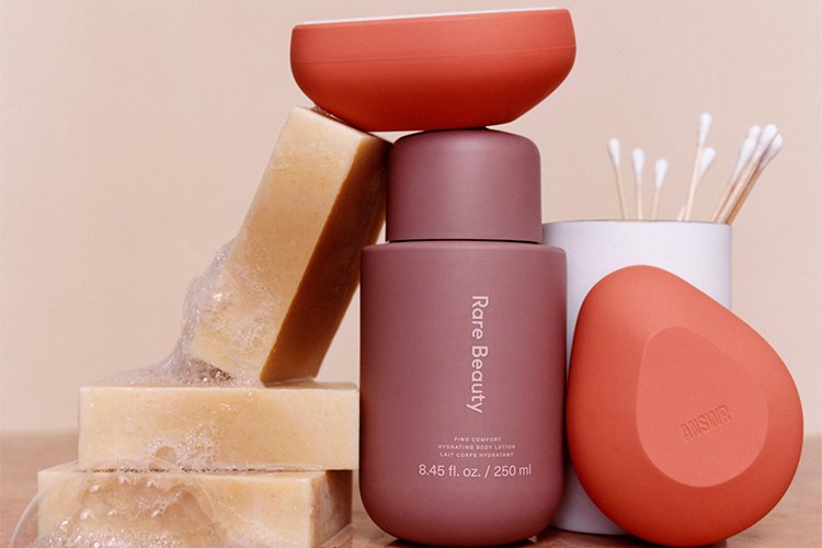 Beauty Must-Haves 2025: Top Products You Can't Live Without