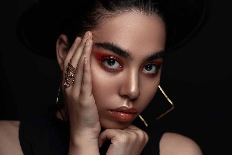 The Best Makeup for Dark Skin, According to Makeup Artists